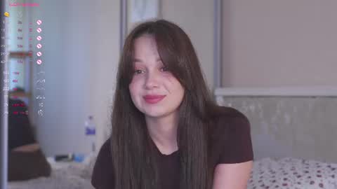 Snapshot of chillgirlll chatting on June 26, 2026, 4:50 am Nicole online show from June 26, 2026, 4:50 am