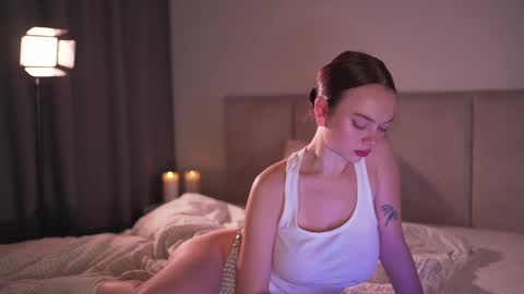 chillwithstacy online show from February 18, 2025, 9:53 pm