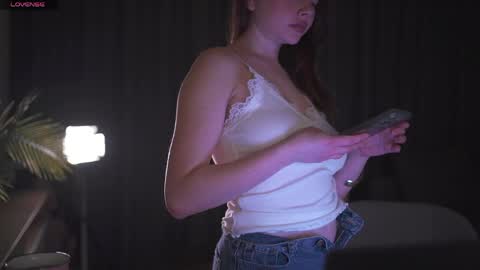 Snapshot of chillwithstacy chatting on April 28, 2026, 9:31 pm chillwithstacy online show from April 28, 2026, 9:31 pm