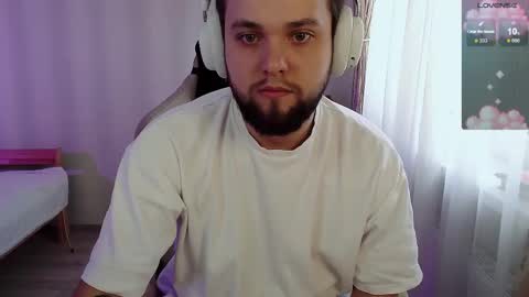 Mark online show from March 13, 2026, 10:44 am