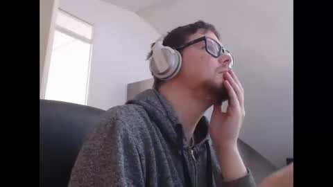 chillzonecam online show from September 26, 2025, 3:16 pm