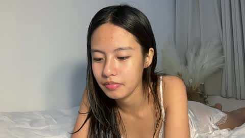 chenee online show from July 13, 2026, 4:48 am