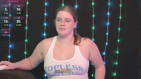 Snapshot of chjecouple chatting on November 4, 2025, 12:43 am chjecouple online show from November 4, 2025, 12:43 am