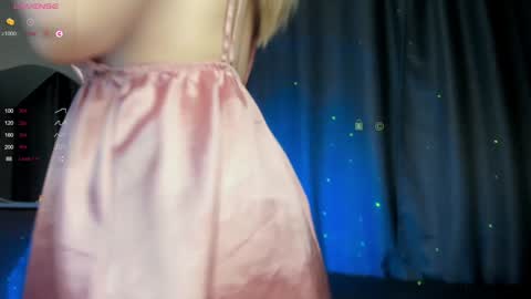 Chloe online show from December 13, 2024, 3:38 am