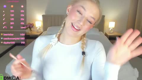 Chloe online show from January 9, 2026, 4:04 am