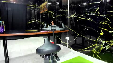 chloe_blowjob online show from February 4, 2026, 7:31 pm