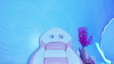 chloe_blowjob online show from May 31, 2026, 7:59 pm