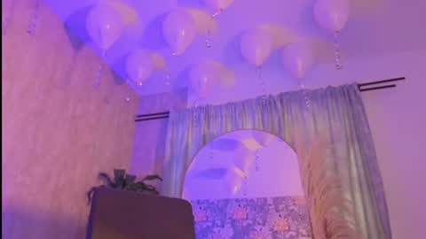 Snapshot of chloe_bronze chatting on June 20, 2026, 8:00 pm Chloe online show from June 20, 2026, 8:00 pm