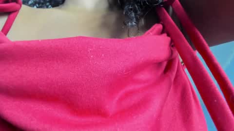 chloe online show from January 22, 2025, 9:32 pm