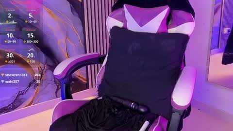 chloe_jacksonn online show from July 28, 2026, 7:39 pm