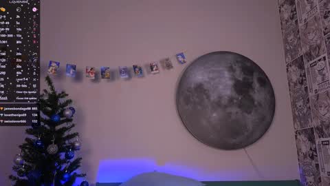 Chloe online show from January 4, 2025, 11:43 am