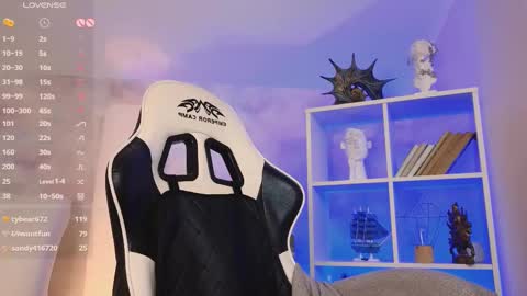 Chloe online show from March 6, 2025, 12:32 am