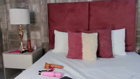 chloe_key online show from July 15, 2026, 11:59 am