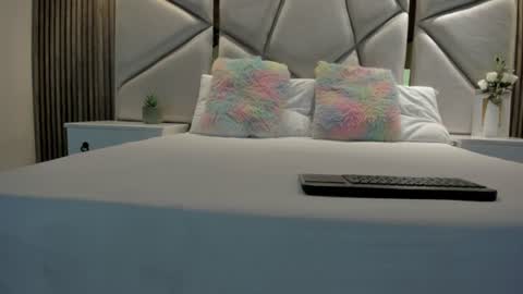 Chloe online show from July 23, 2026, 10:13 am