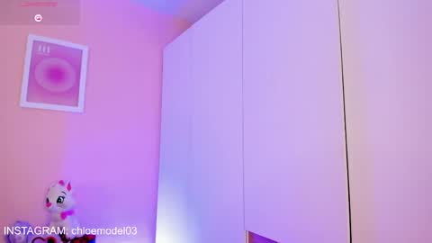 Chloe  online show from April 13, 2026, 6:52 am