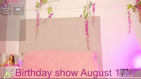 chloe_peach_ online show from July 21, 2026, 12:29 pm