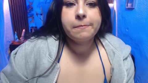 chloe_smith5 online show from March 5, 2026, 2:46 pm