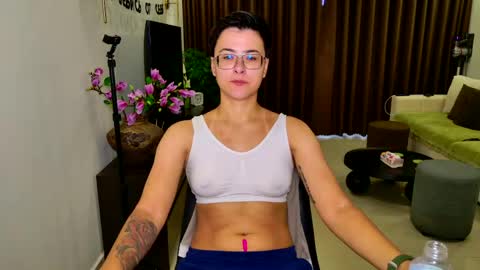 Snapshot of chloe_x_ chatting on May 24, 2026, 12:15 am Eva and Sandra online show from May 24, 2026, 12:15 am