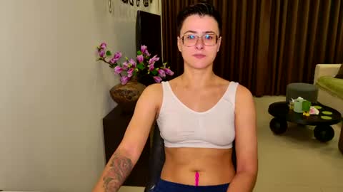Snapshot of chloe_x_ chatting on June 28, 2026, 3:07 pm Eva and Sandra online show from June 28, 2026, 3:07 pm