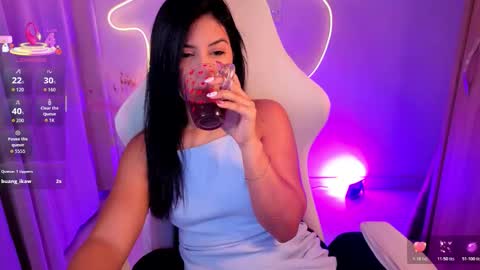 Chloe online show from April 1, 2026, 11:00 am