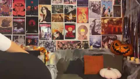 Snapshot of chloechain chatting on October 31, 2025, 10:22 pm chloe online show from October 31, 2025, 10:22 pm