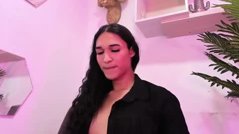 Snapshot of chloee_adams_ chatting on February 6, 2025, 11:48 pm Chloe online show from February 6, 2025, 11:48 pm