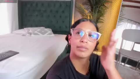 Chloe fixxx online show from July 28, 2026, 9:25 pm