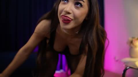 chloemin_ online show from September 26, 2025, 6:06 am