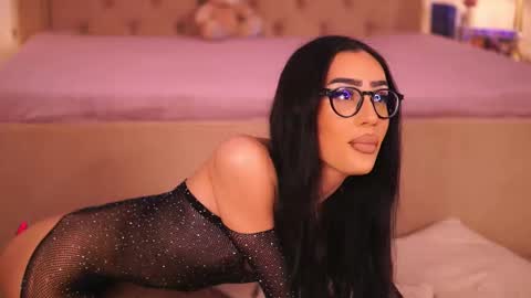 Chlo online show from January 10, 2026, 4:14 am