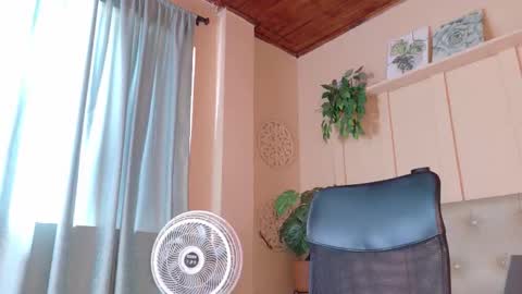 Chloe rosse online show from February 14, 2026, 7:10 pm