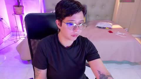 Chloe rosse online show from July 25, 2026, 1:41 pm