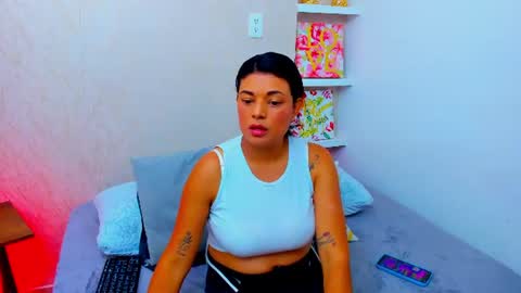 Chloe  online show from July 25, 2026, 6:05 pm