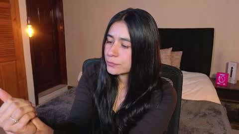 Snapshot of chloeturner_ chatting on April 29, 2026, 5:30 pm ChloeTurner online show from April 29, 2026, 5:30 pm