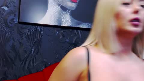 Chloe Vee online show from January 20, 2025, 10:07 am