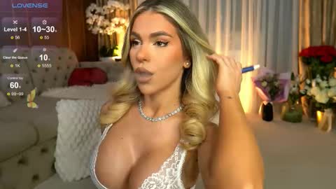 Snapshot of chloevelvetx chatting on February 9, 2026, 9:08 pm Chloe online show from February 9, 2026, 9:08 pm