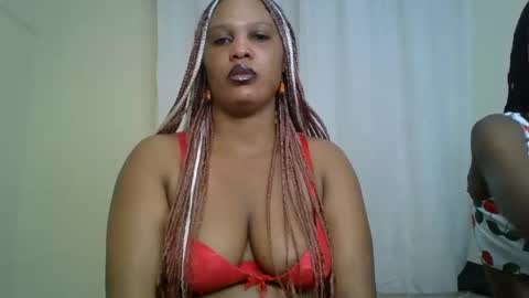 Snapshot of choco_violet chatting on February 11, 2025, 4:44 am VIOLET online show from February 11, 2025, 4:44 am