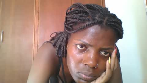 Snapshot of chocolate_ebony254 chatting on November 16, 2025, 12:55 pm Nicah online show from November 16, 2025, 12:55 pm