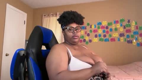 Melina online show from May 29, 2026, 2:37 pm