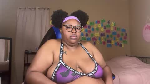 Melina online show from June 4, 2026, 5:35 am