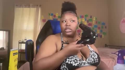 Melina online show from June 6, 2026, 5:39 pm