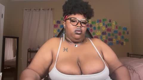 Melina online show from June 8, 2026, 1:28 am