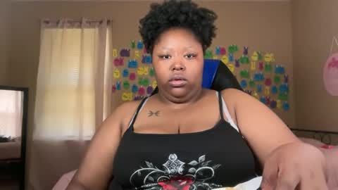 Melina online show from June 23, 2026, 5:44 pm