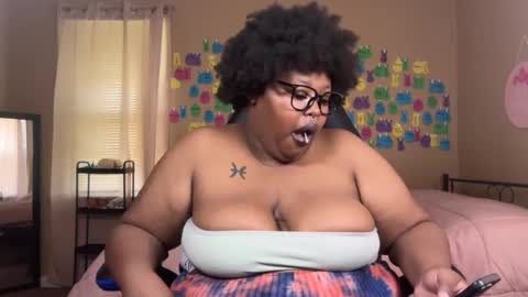Melina online show from July 10, 2026, 7:27 pm