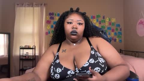 Melina online show from July 22, 2026, 5:05 pm