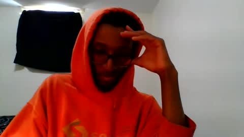 Snapshot of chocolatinhermoso chatting on February 20, 2025, 5:18 pm Chocolatinhermoso online show from February 20, 2025, 5:18 pm