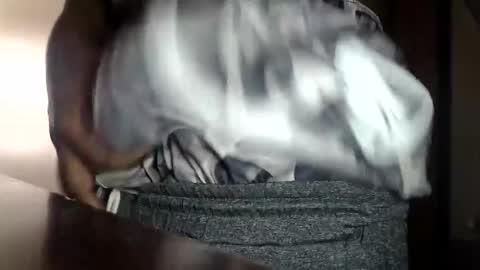 Chocvanillamix..... jazzie -  n - juice online show from April 18, 2026, 7:07 pm