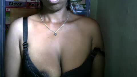 choe03 online show from September 22, 2025, 11:01 am