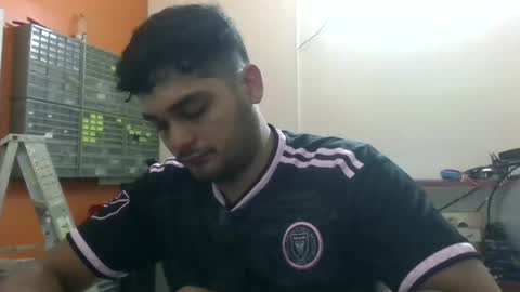 Snapshot of cholulart chatting on July 18, 2026, 5:22 am cholulart online show from July 18, 2026, 5:22 am