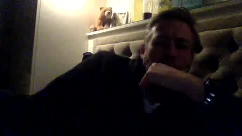 Snapshot of chopper0799 chatting on January 7, 2026, 7:27 pm Luke online show from January 7, 2026, 7:27 pm