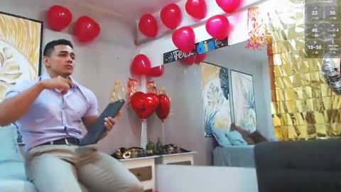 Snapshot of choreythaiylor chatting on February 15, 2025, 2:55 pm Chorey Thaylor online show from February 15, 2025, 2:55 pm